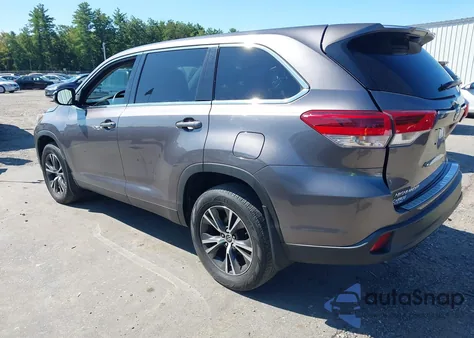 2019 Toyota Highlander Le z USA, uszkodzony, nr VIN 5TDZZRFH2KS308608